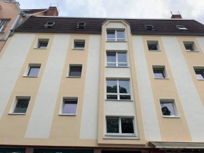 TOP LAGE 2 Zimmerwohnung mit Balkon und bester Aussicht in OG 2 links